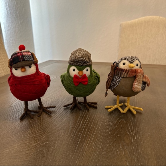 Target Wondershop Birds 2013-2016 Featherly Friends‎ Spritz Winter Lot - Picture 1 of 6